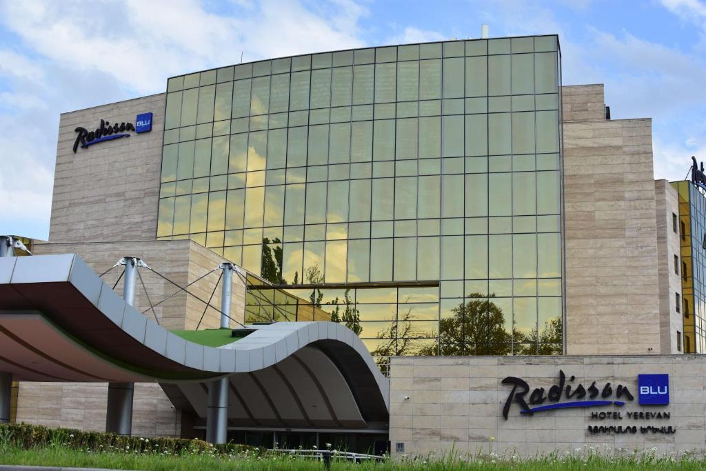 radisson blu